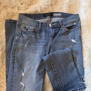 Aeropostale Women's Medium Blue Skinny Jeans with Distressing